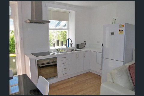 Hobart Colonial Apartment - Accommodation in Brisbane 0