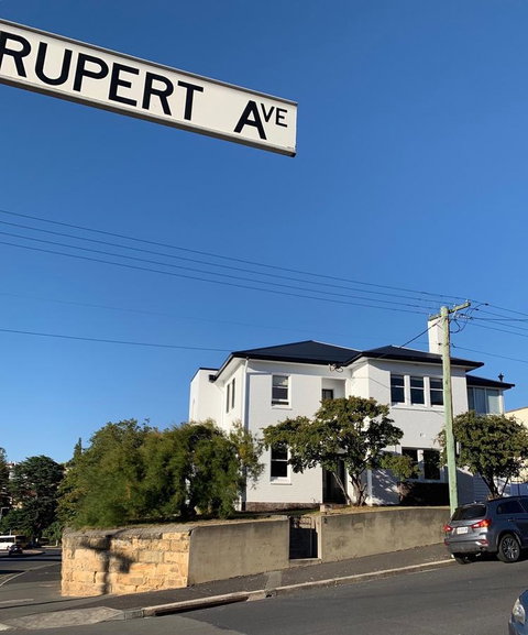 Devine Stays - Rupert #1 NOHO Art Apartment - Accommodation in Brisbane 4