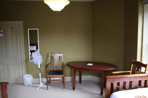 The Tasmanian Inn - Accommodation in Brisbane 28
