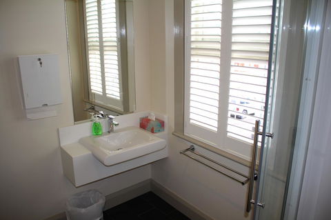 The Tasmanian Inn - Accommodation in Brisbane 32