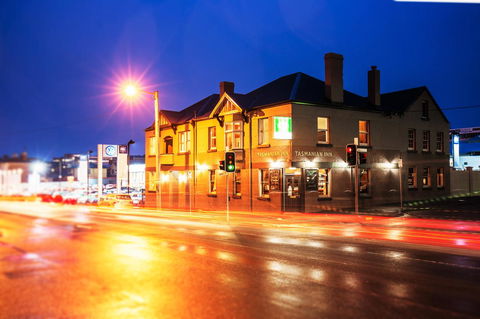The Tasmanian Inn - Accommodation in Brisbane 0