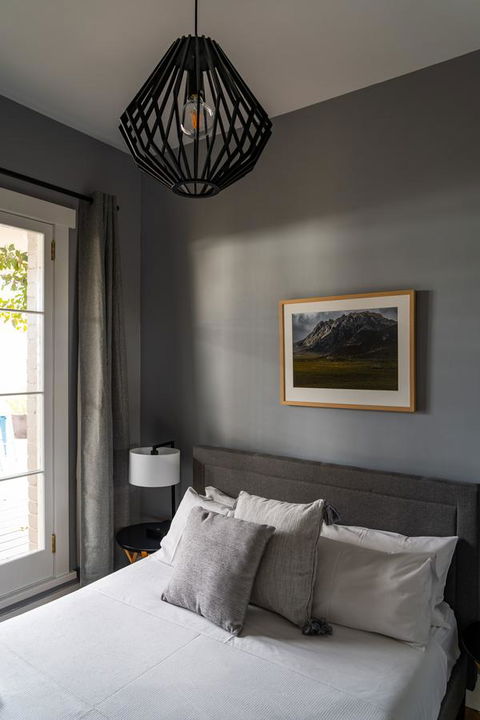 The Tasmanian Inn - Accommodation in Brisbane 1