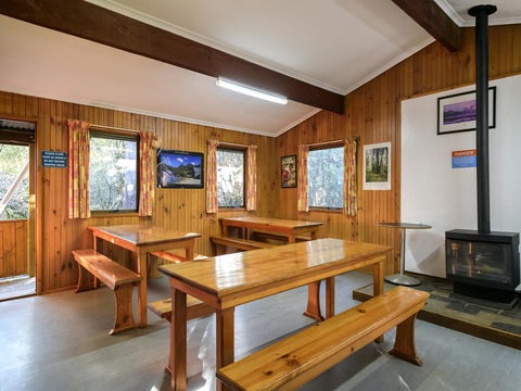 Discovery Parks - Cradle Mountain - Accommodation in Brisbane 12