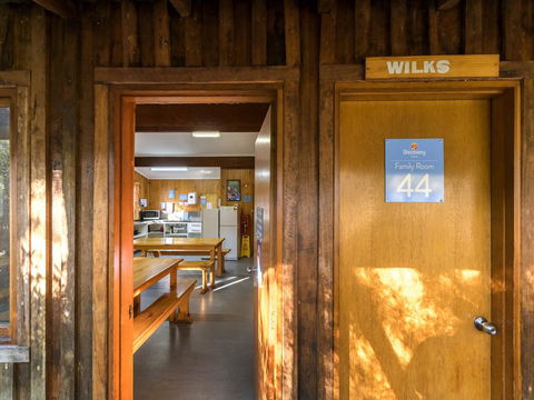 Discovery Parks - Cradle Mountain - Accommodation in Brisbane 11