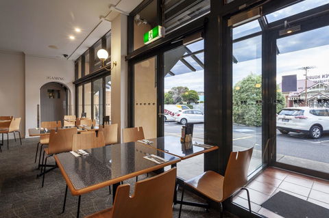 Black Buffalo - Accommodation in Brisbane 20