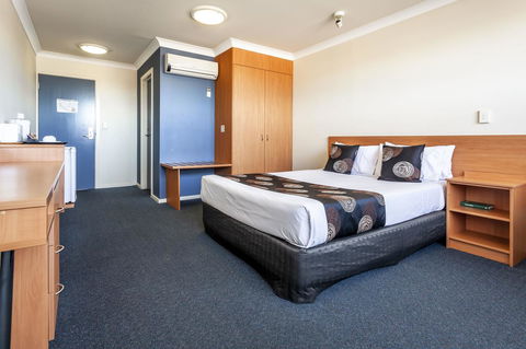 Black Buffalo - Accommodation in Brisbane 9