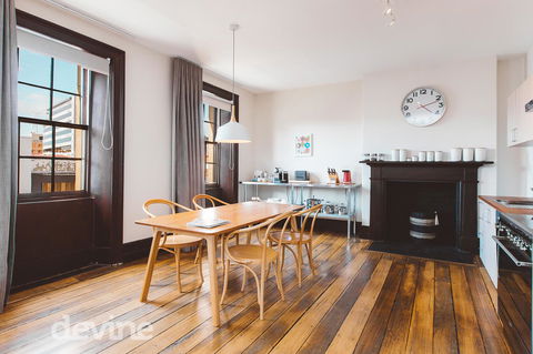 Devine Stays - Westside Apartment On Elizabeth - Accommodation in Brisbane 1