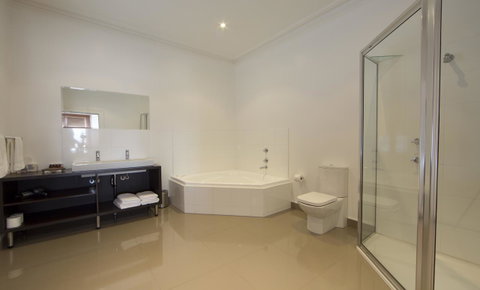 Ikon Hotel - Accommodation in Brisbane 2
