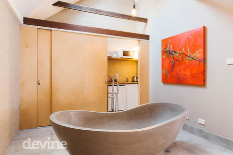 Devine Stays - Hayloft On ELizabeth - Accommodation in Brisbane 3