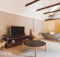 Devine Stays - Hayloft on ELizabeth - Accommodation in Brisbane