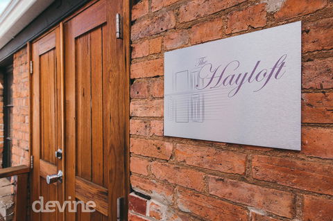 Devine Stays - Hayloft On ELizabeth - Accommodation in Brisbane 7