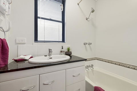 Aruba Apartments - Accommodation in Brisbane 5