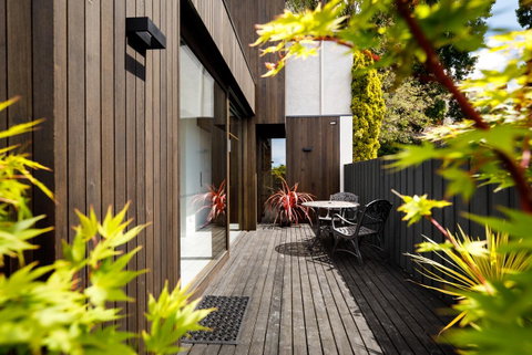 Blue Magnolia - Accommodation in Brisbane 9