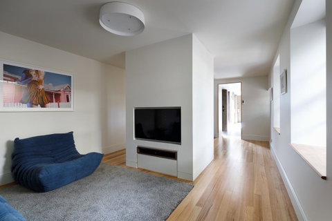 Blue Magnolia - Accommodation in Brisbane 22