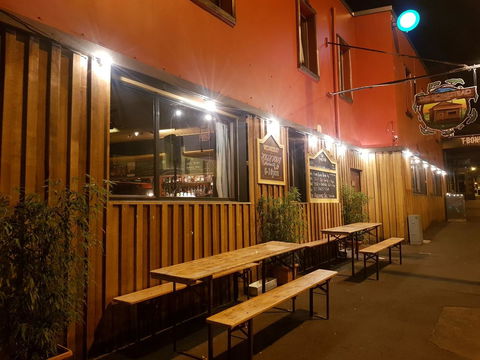 Little Nee's - Accommodation in Brisbane 2