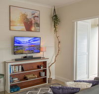 New Aptmnt Only 5 Mins To Mona Gallery - Accommodation in Brisbane