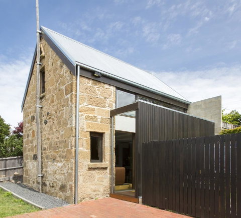 Stone Flower - Accommodation in Brisbane 12