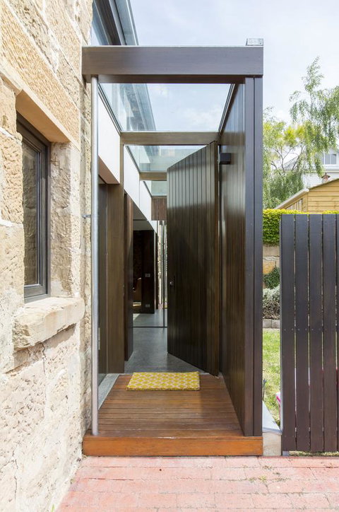 Stone Flower - Accommodation in Brisbane 1