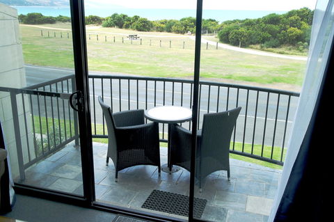Apollo Bay Waterfront Motor Inn - Accommodation in Brisbane 28