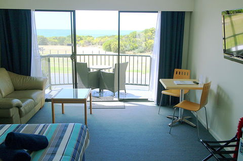 Apollo Bay Waterfront Motor Inn - Accommodation in Brisbane 29