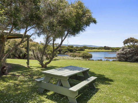 Apollo Bay Cottages - Accommodation in Brisbane 6