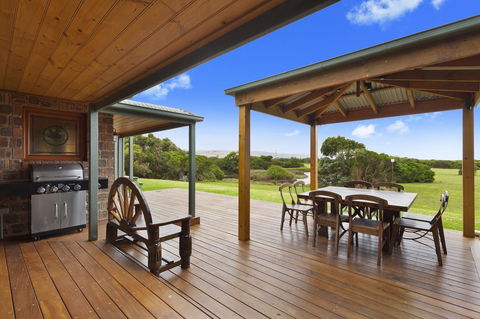 Apollo Bay Cottages - Accommodation in Brisbane 4