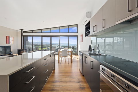 Apollo Bay Cottages - Accommodation in Brisbane 10