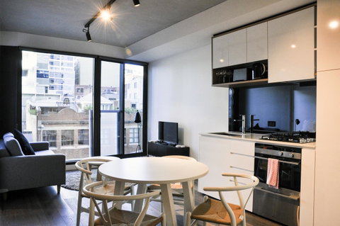 Mono Apartments On La Trobe Street - Accommodation in Brisbane 0