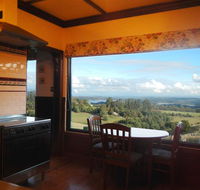 A Cottage with a View at Tudor Ridge - Accommodation in Brisbane