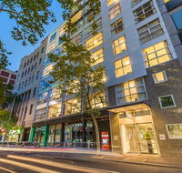 Mantra 100 Exhibition - Accommodation in Brisbane