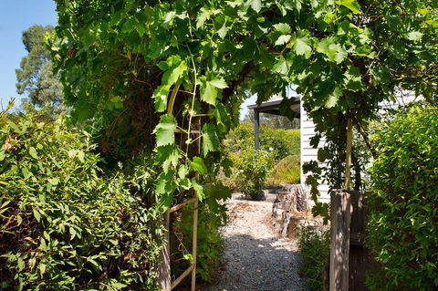 Koovelly Spa - Accommodation in Brisbane 10
