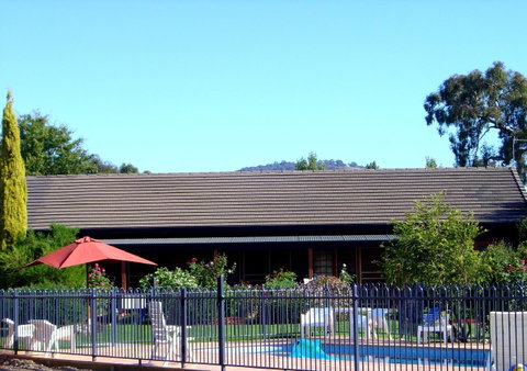 Greenvale Holiday Units - Accommodation in Brisbane 16