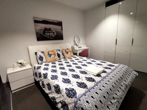 UrbanSuite Melbourne Cozy Apartment å°”æœ¬ åŸŽå¸‚ç²¾é€‰é…’åº—ä½å®¿ - Accommodation in Brisbane 11