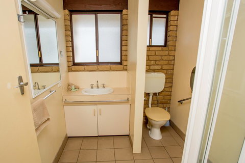 Discovery Parks - Warrnambool - Accommodation in Brisbane 11