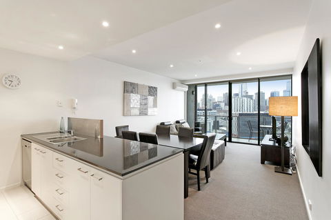 Docklands Private Collection - NEWQUAY - Accommodation in Brisbane 43