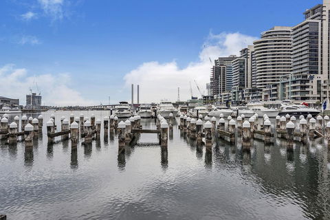 Docklands Private Collection - NEWQUAY - Accommodation in Brisbane 19