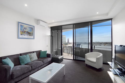 Docklands Private Collection - NEWQUAY - Accommodation in Brisbane 30