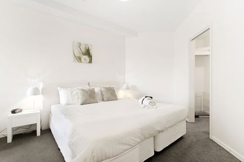 Docklands Private Collection - NEWQUAY - Accommodation in Brisbane 35