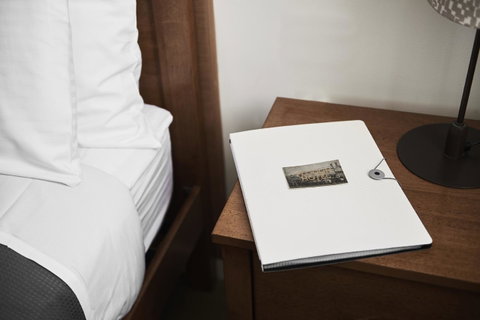 Plough Hotel - Accommodation in Brisbane 10