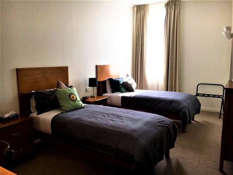 Plough Hotel - Accommodation in Brisbane 9
