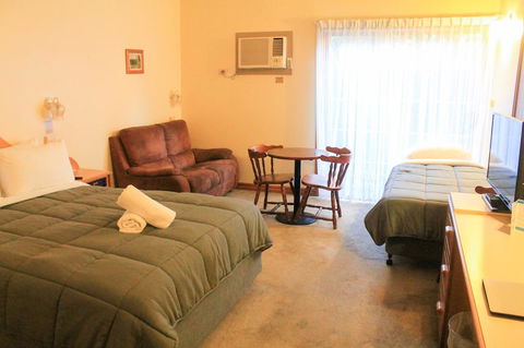 St Georges Motor Inn - Accommodation in Brisbane 12