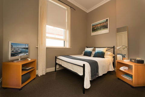 Athelstane House - Accommodation in Brisbane 17