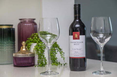 Signature Waterfront Apartments - Accommodation in Brisbane 27