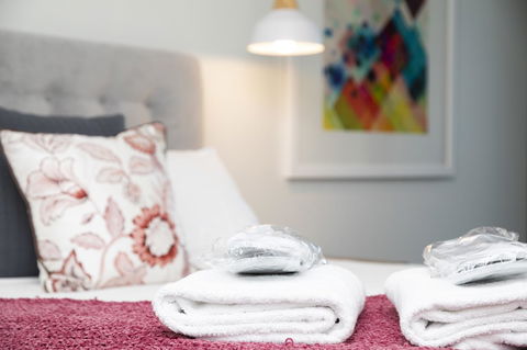 Signature Waterfront Apartments - Accommodation in Brisbane 6