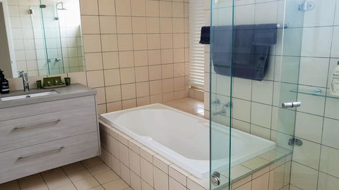 Number 9 Leisure Stay - Accommodation in Brisbane 12