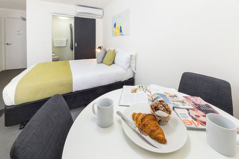 City Edge North Melbourne Apartment Hotel - Accommodation in Brisbane 4