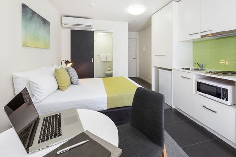 City Edge North Melbourne Apartment Hotel - Accommodation in Brisbane 5