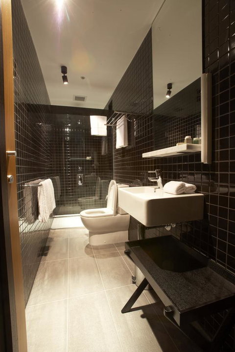 Middle Park Hotel - Accommodation in Brisbane 12