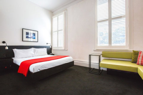 Middle Park Hotel - Accommodation in Brisbane 0