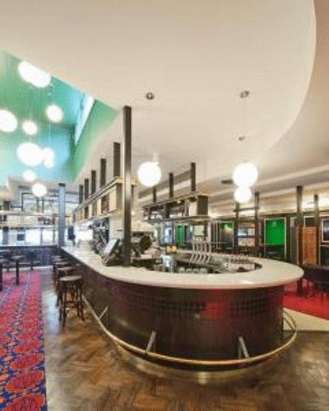 Middle Park Hotel - Accommodation in Brisbane 11